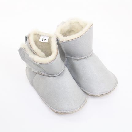 Chaussons fourrés gris pour bébé