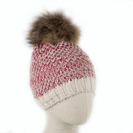 Bonnet ANAPURNA en laine burgendy prune acajou lie de vin beige blanc cassé pompon en fourrure naturelle de finnraccoon qualité