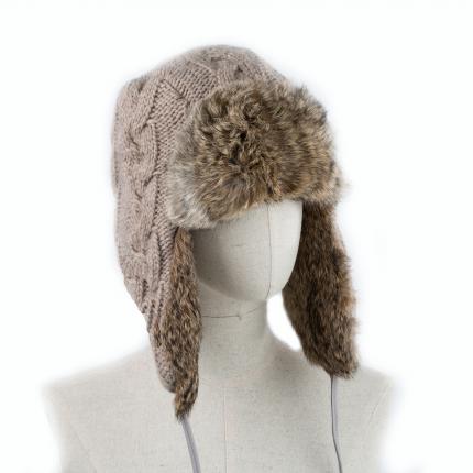Chapeau bonnet façon chapka en laine et fourrure naturelle de lapin de garenne